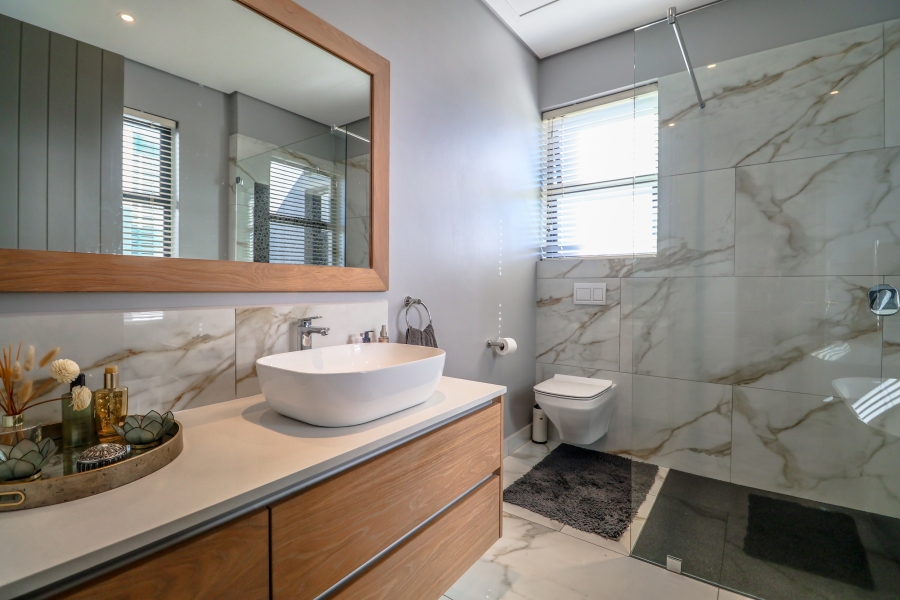 4 Bedroom Property for Sale in Brackenridge Western Cape